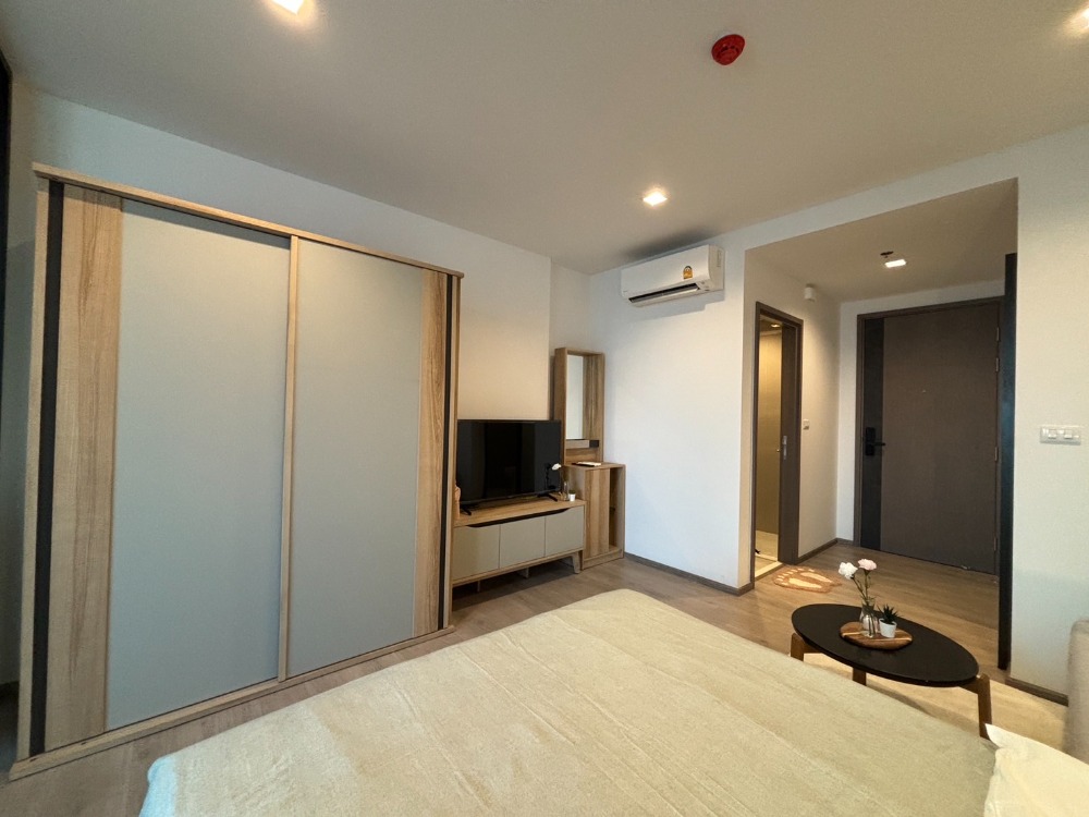 ห้องสวย เฟอร์ครบ สไตล์มินิมอล - Studio 33 ตร.ม. Price negotiable !!! - close to BTS ห้าแยกลาดพร้าว